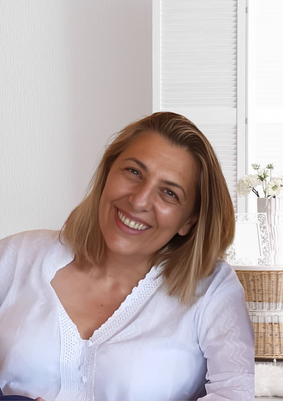 Professional coach Ana Alcaraz Lamana