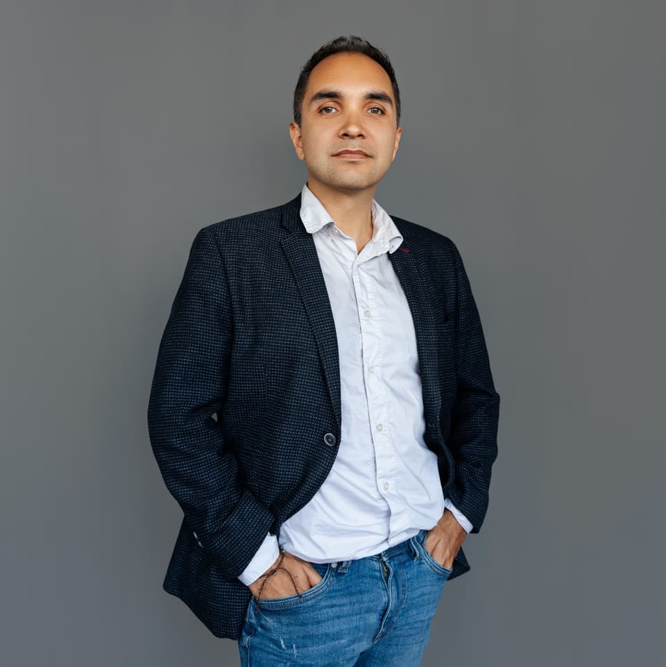 Coach professional Marco Davison