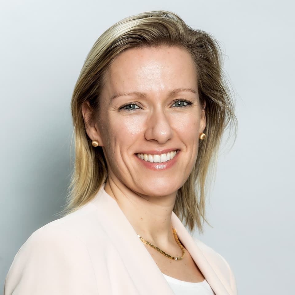 Professional coach Cristina Torres dos Santos