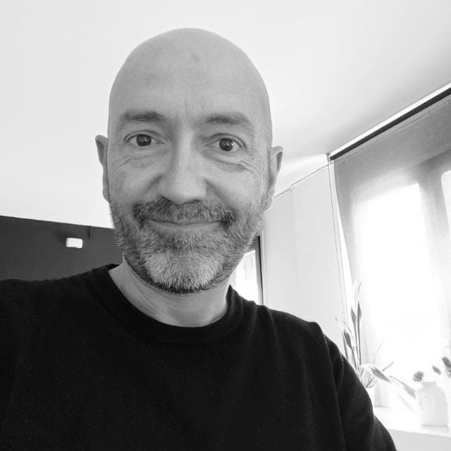Professional coach Sergi Arias 